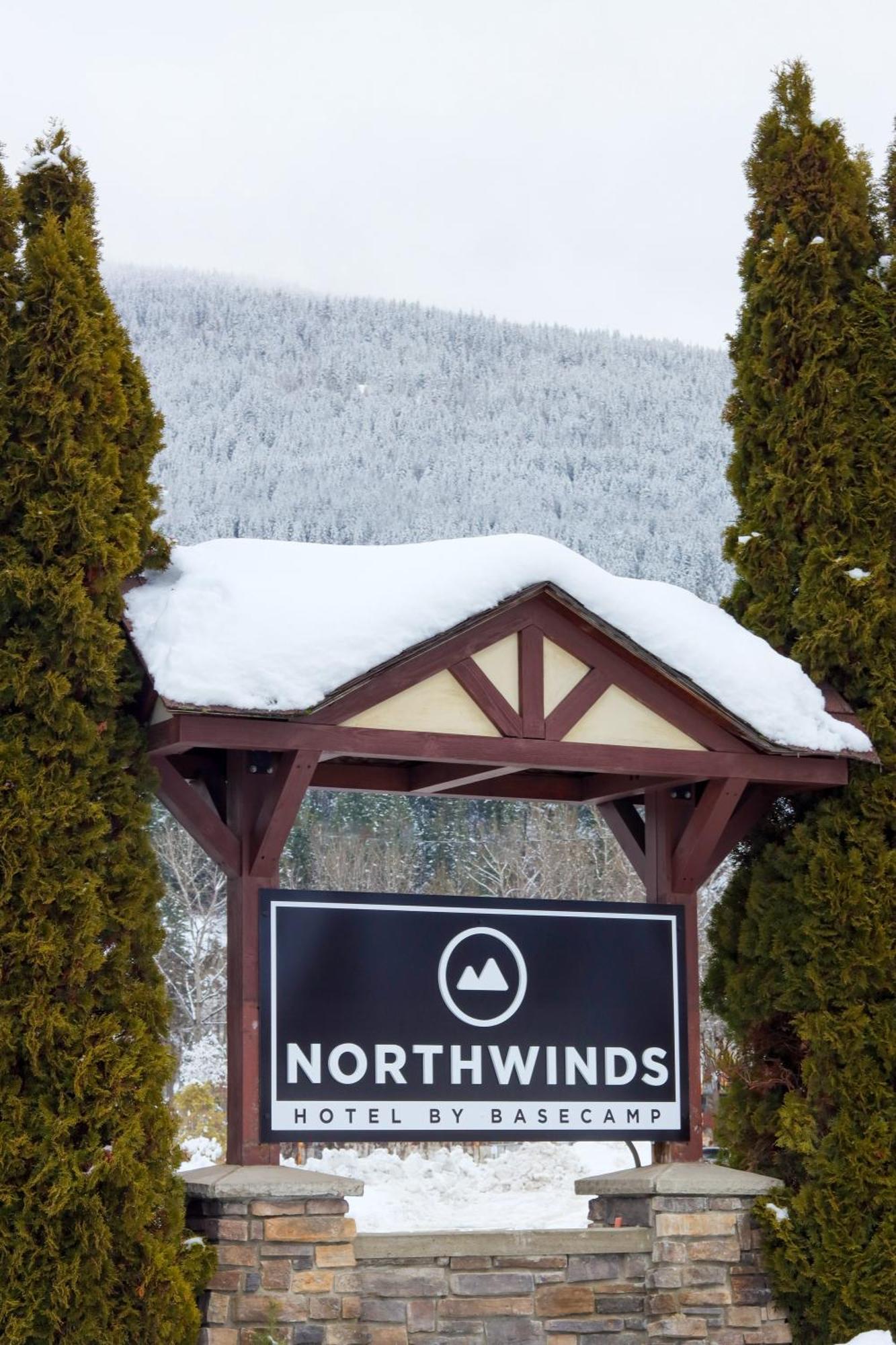 Northwinds Hotel Revelstoke Exterior foto
